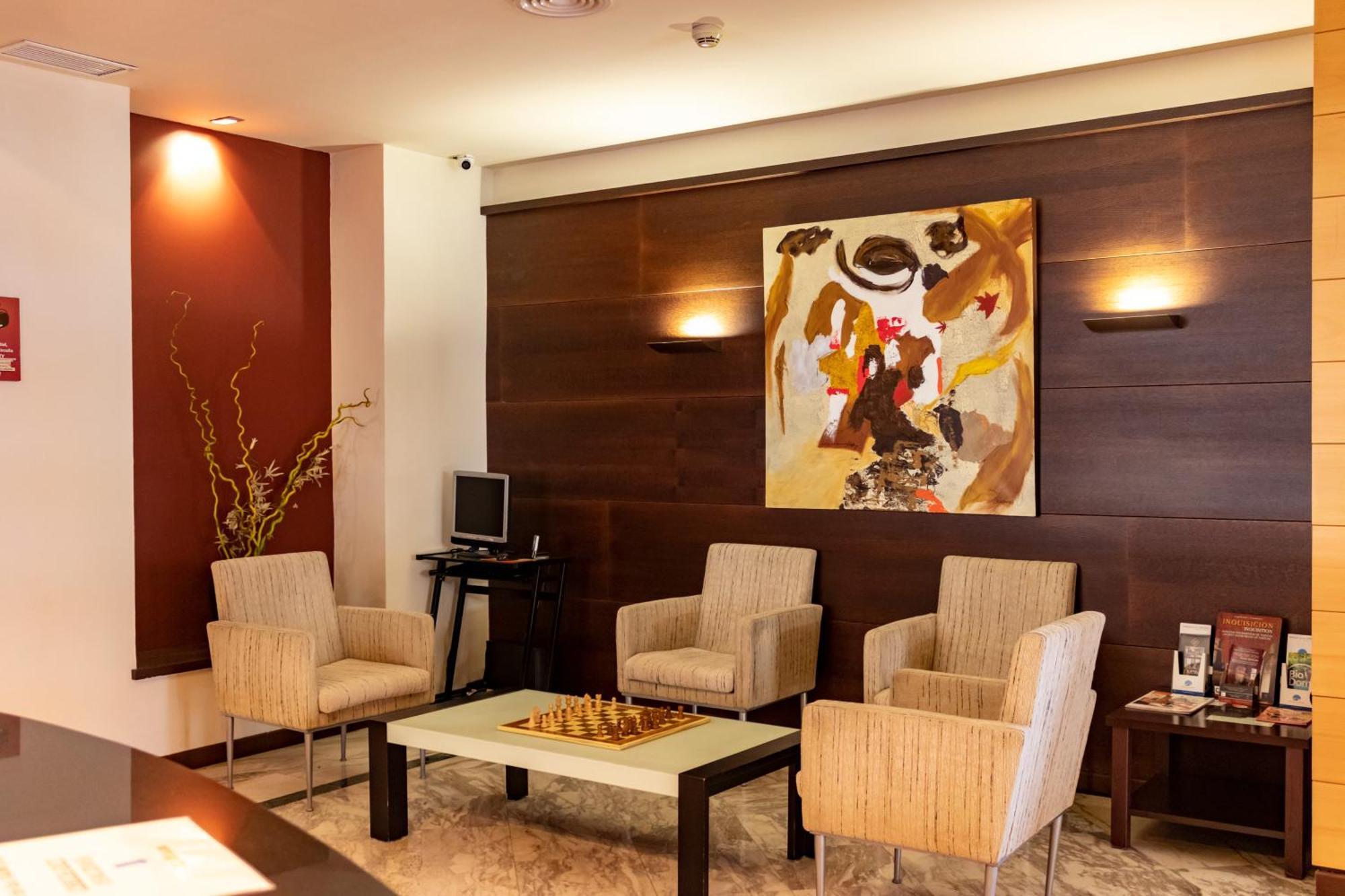 Hotel Philadelfia Peligros Ngoại thất bức ảnh