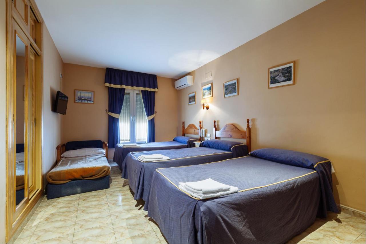 Hotel Philadelfia Peligros Ngoại thất bức ảnh